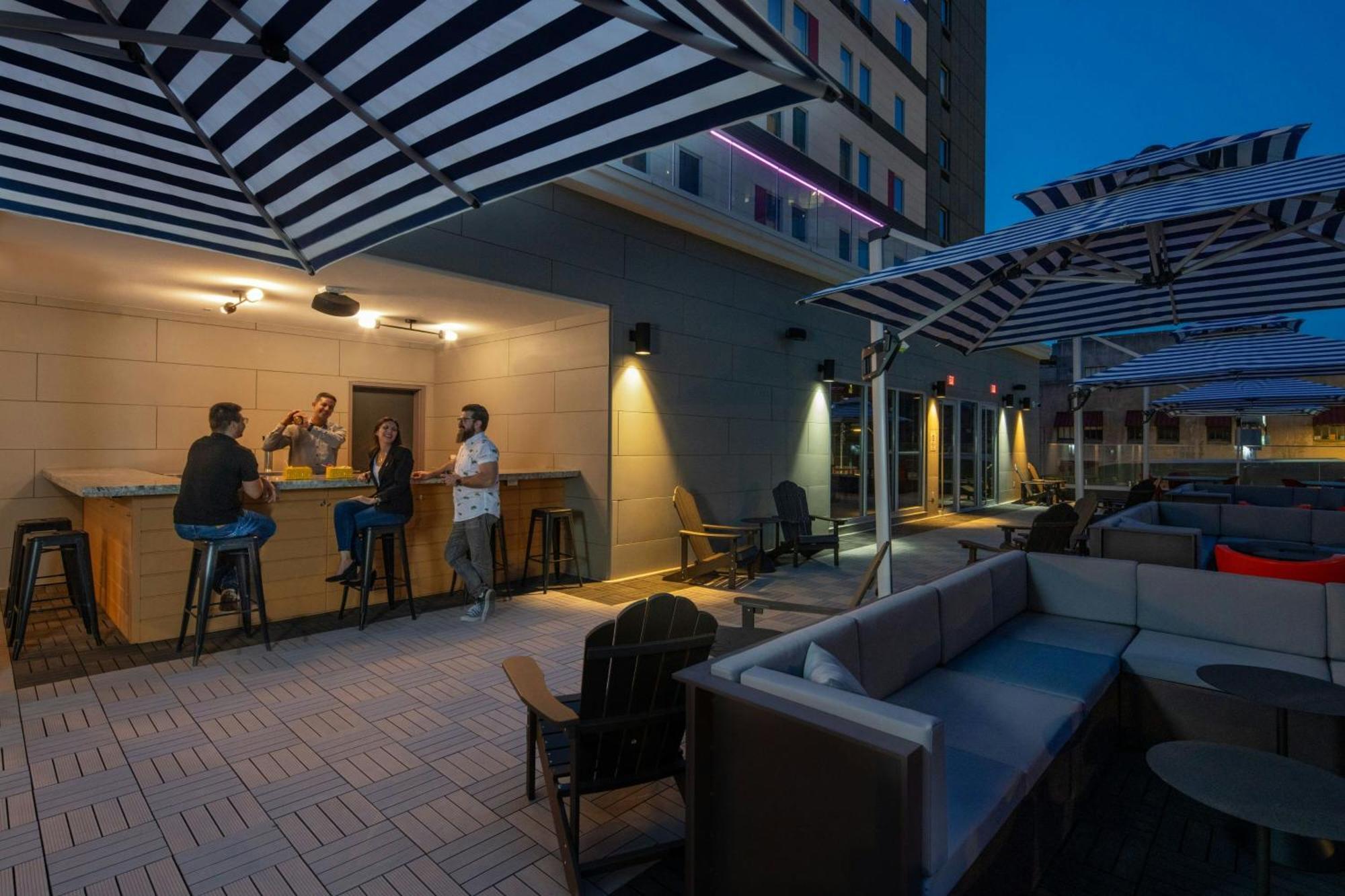 فندق Aloft Memphis Downtown المظهر الخارجي الصورة